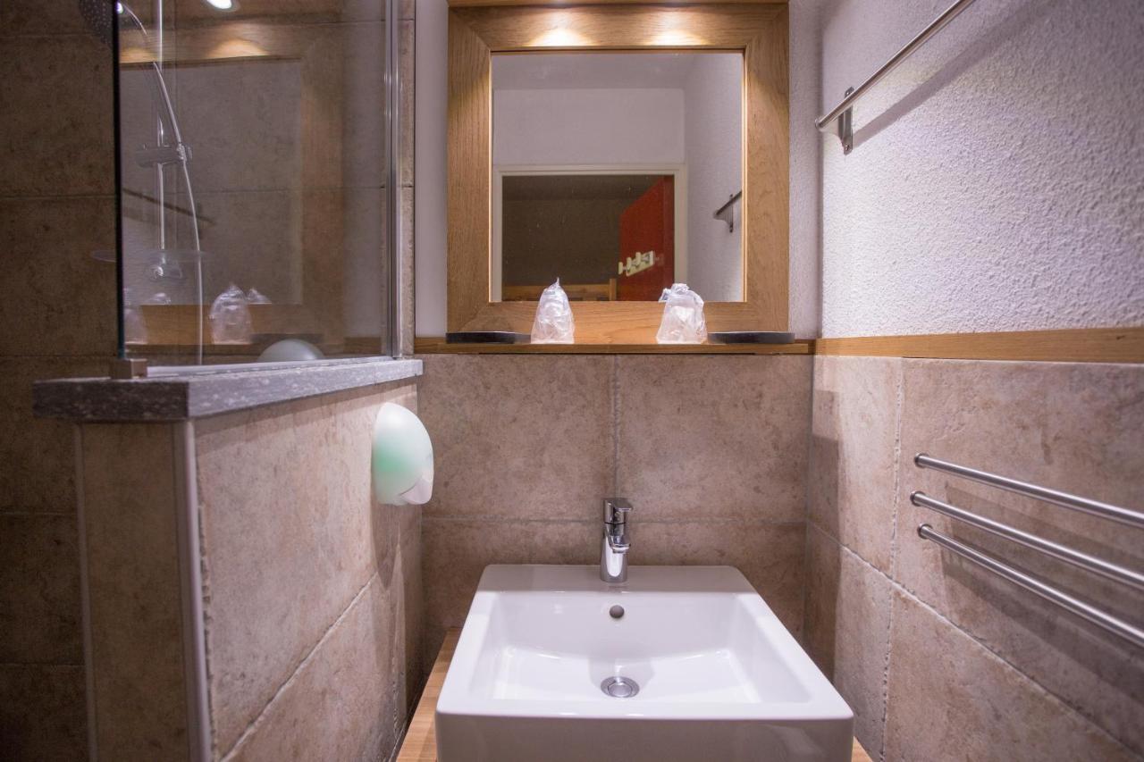Hotel L'Echaillon Неваш Екстер'єр фото